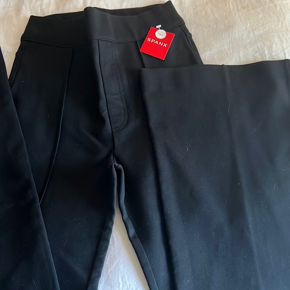 Spanx, high rise flares. Tall/XS